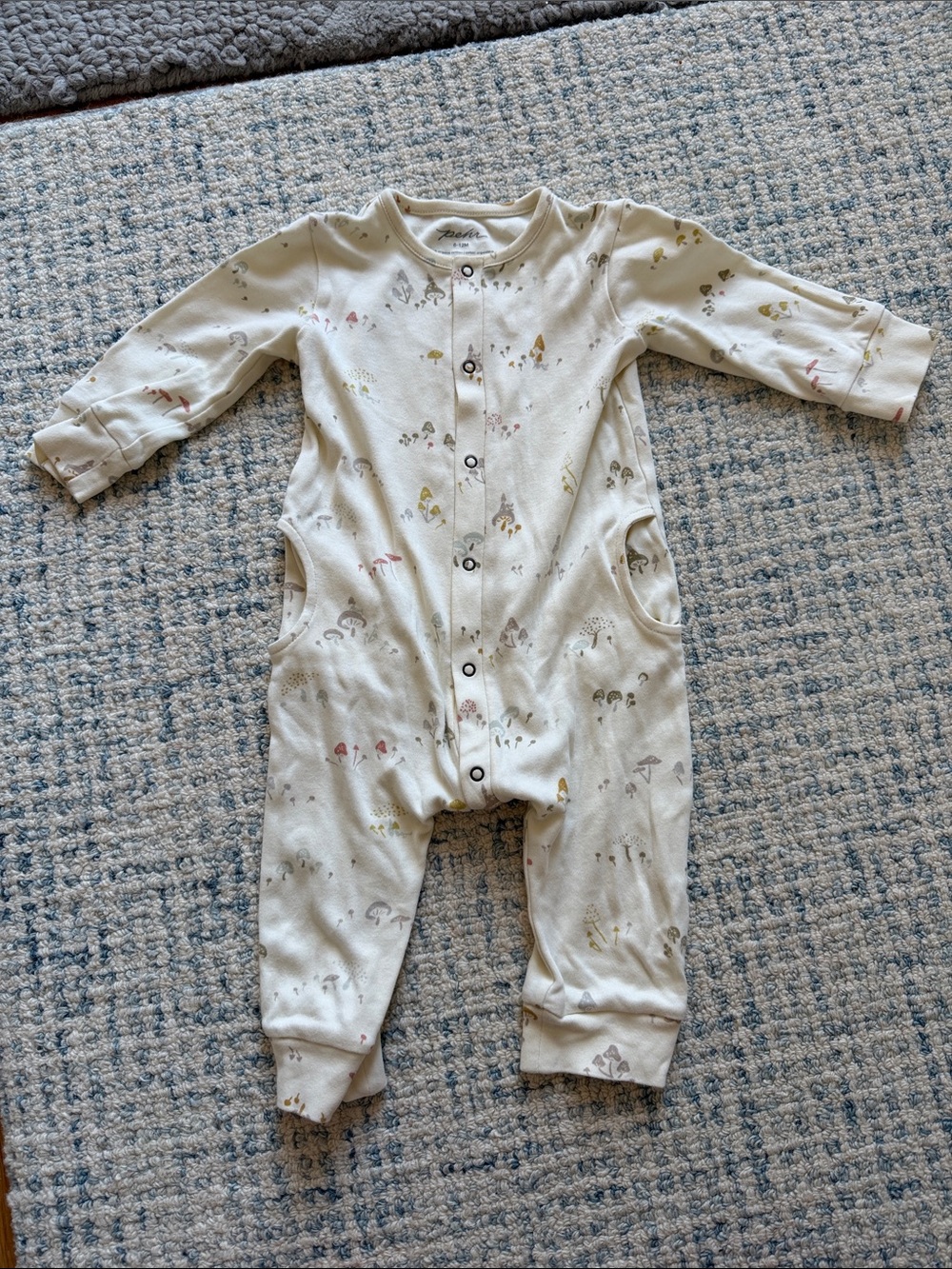 Pehr Long sleeve mushroom placket romper. Sz 6-12 months